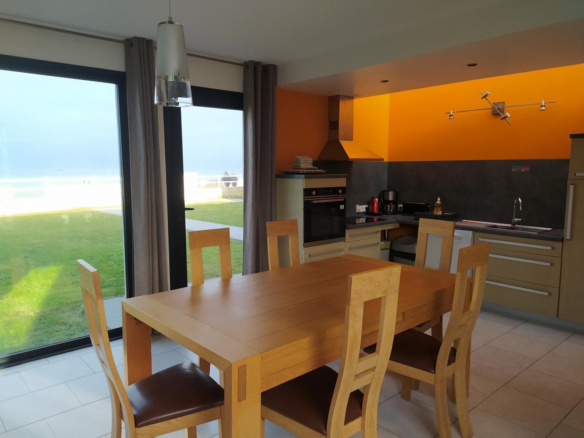 Gites "Bord De Mer" Pmr Ou "Arromanches" 2 Chambres En Front De Mer A Asnelles , 3Km D'Arromanches, 10Km De Bayeux Saint-Come-de-Fresne Ngoại thất bức ảnh