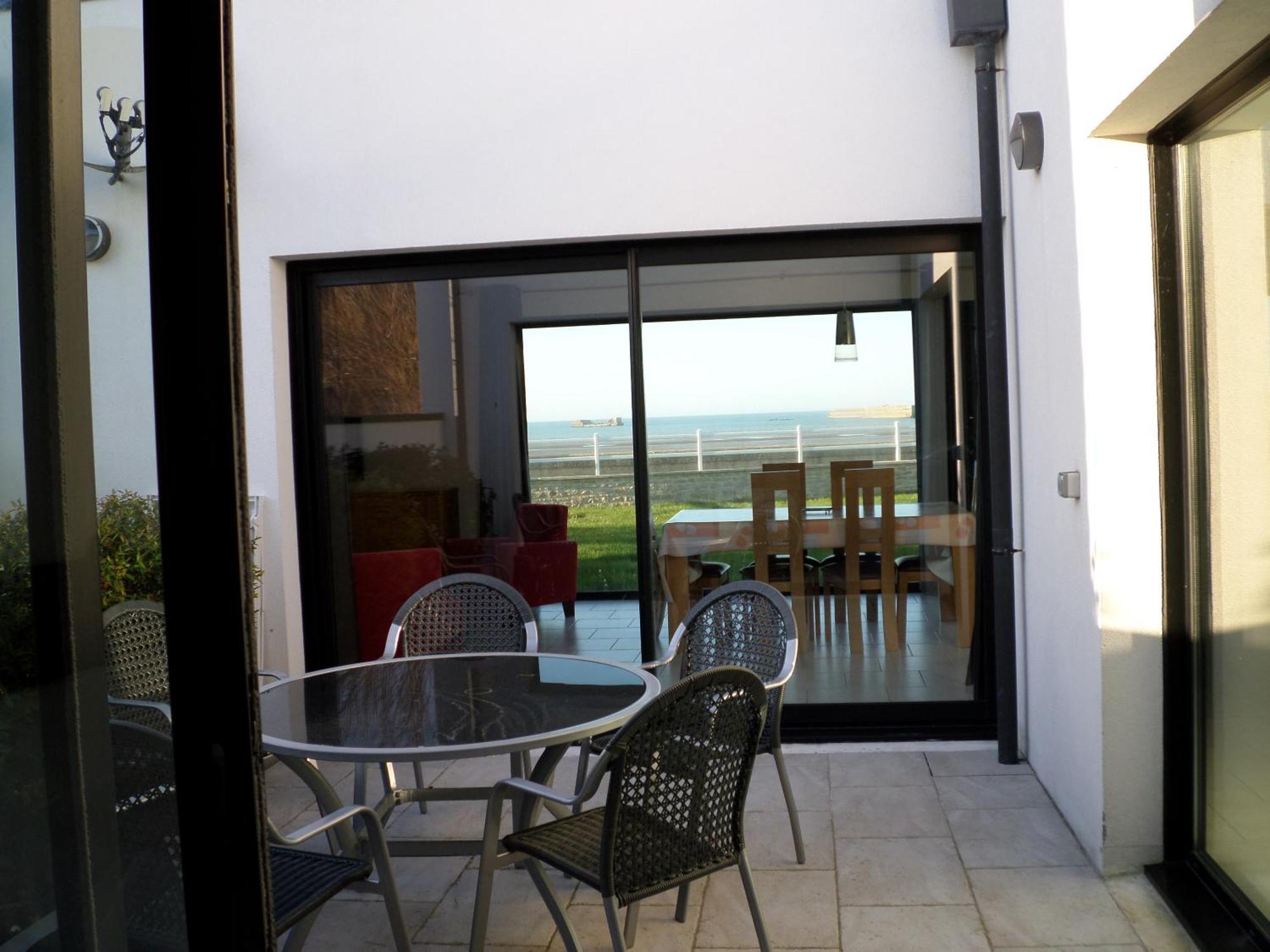 Gites "Bord De Mer" Pmr Ou "Arromanches" 2 Chambres En Front De Mer A Asnelles , 3Km D'Arromanches, 10Km De Bayeux Saint-Come-de-Fresne Ngoại thất bức ảnh